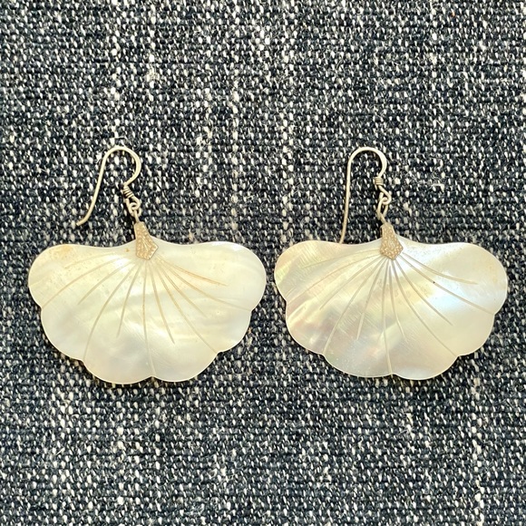 Mother of Pearl Ginkgo Leaf Earrings - Picture 2 of 3